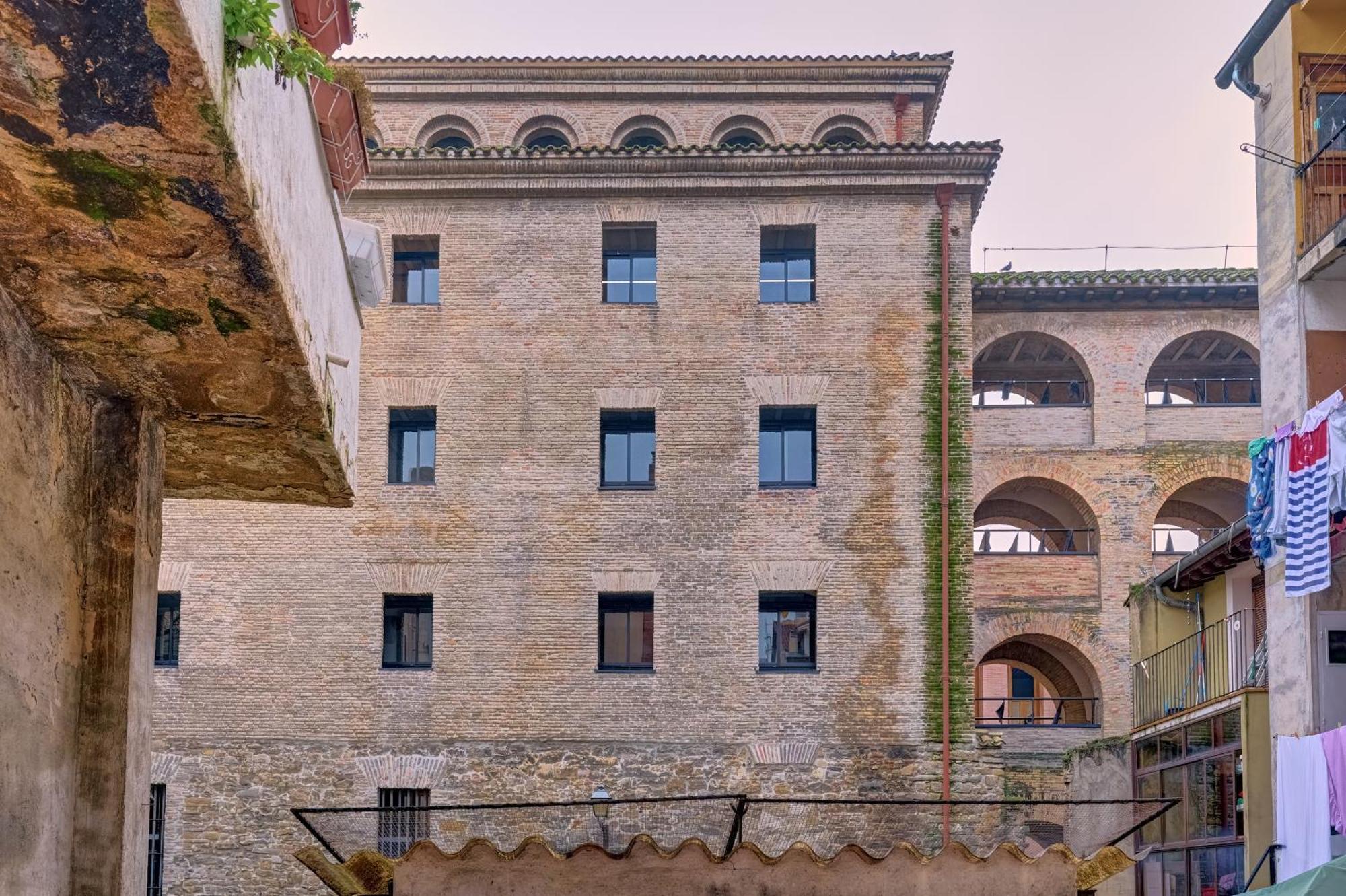 Curia 6 By Clabao Apartment Pamplona Exterior photo